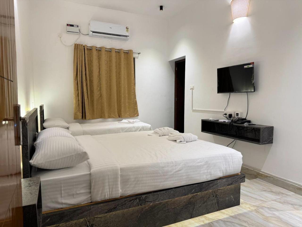 La Tamara Suite - Tie Hotels & Resorts Пондичерри Экстерьер фото