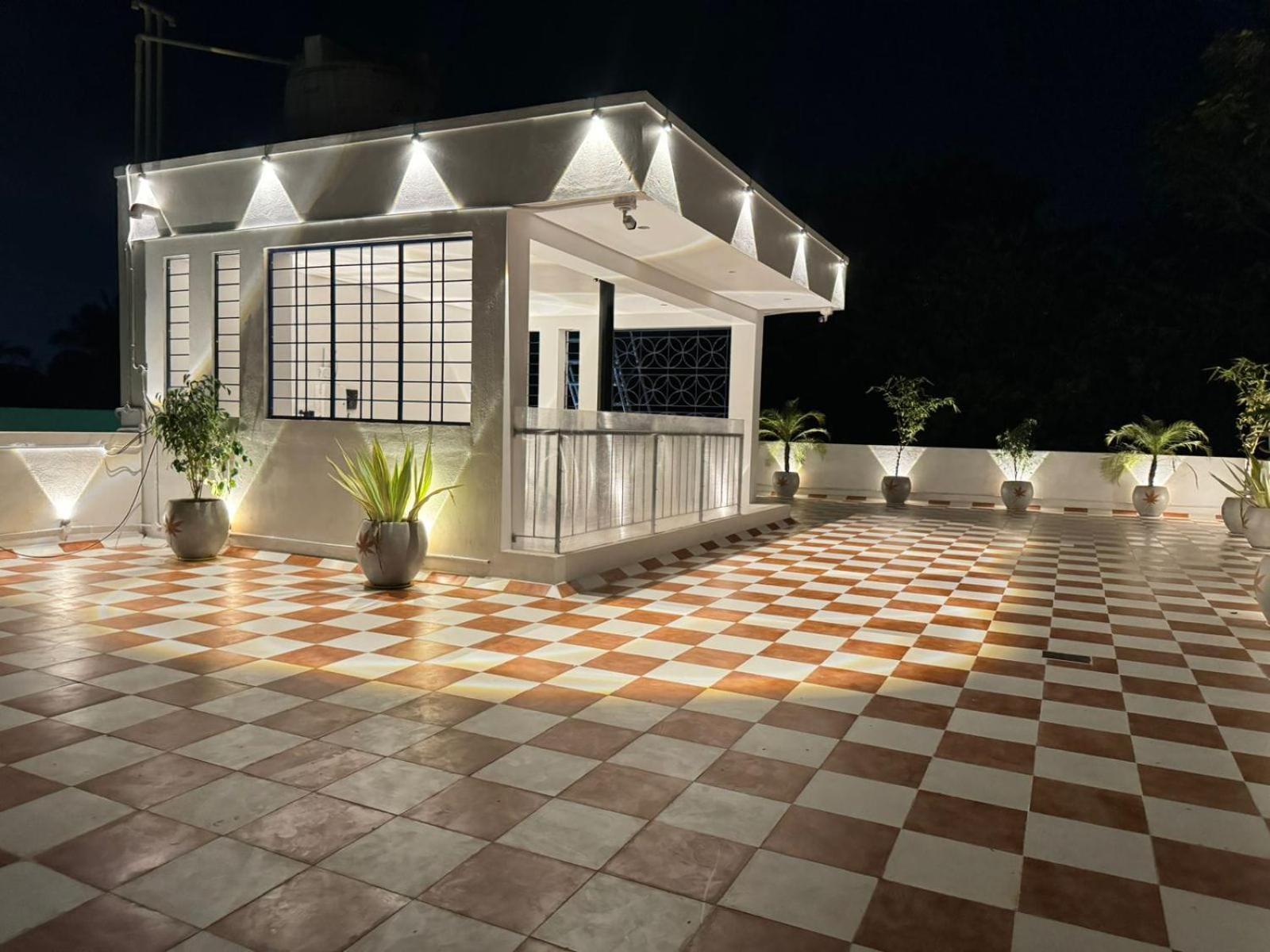 La Tamara Suite - Tie Hotels & Resorts Пондичерри Экстерьер фото